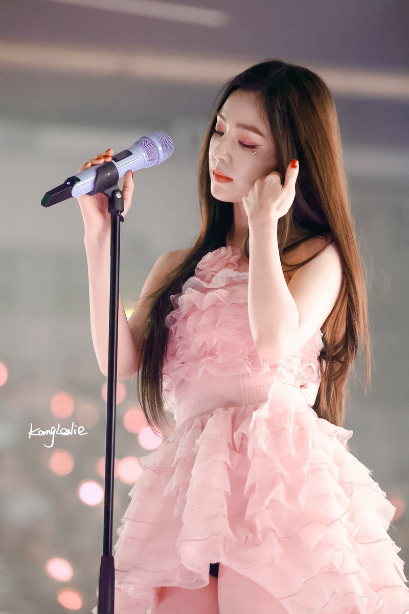 3___2__9's tweet photo. 선녀언니 별명 이보다 잘어울리는 사람이 없다.. https://t.co/fv3eev2pJk