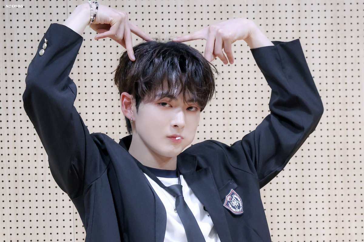 쿠마야 생일 축하해 .｡o♡( ⸝⸝･໐･⸝⸝ )

#루네이트 #LUN8 #타쿠마 #TAKUMA
#아기여우_쿠마_생일축하해
#OurCharismaticDancer_HappyTakumaDay