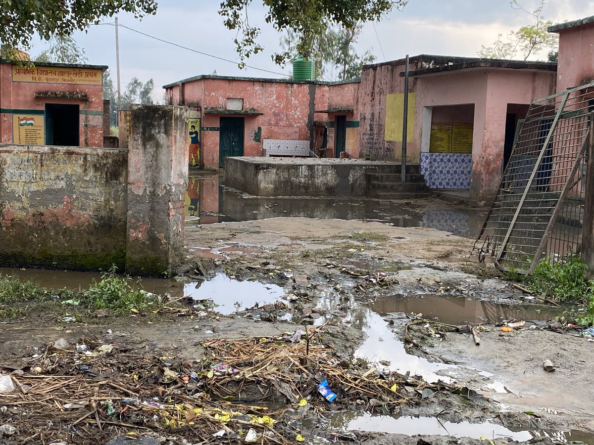 gauryangaurav's tweet image. #BasicDepartment 
From …. To this