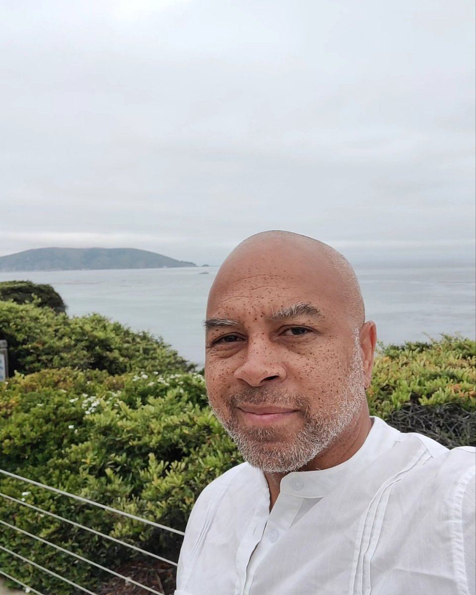 pastortbrookins's tweet photo. Today is Miracle Moday. Go into it with faith in Jesus Christ, trusting that your steps will be ordered by Him. Psalm 37:23. https://t.co/LneUlGO0B8