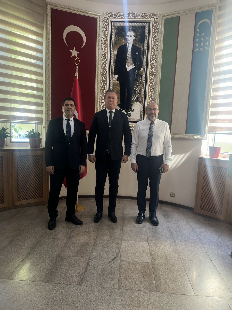 Taşkent Eğitim Müşavirliği (@taskentem) on Twitter photo Taşkent Eğitim Müşavirliği ile Alfraganus Üniversitesi arasında Türkçe Öğretim Merkezi açılması için görüşmeler yapılarak karşılıklı mutabakat sağlandı. Türkçe Öğretim Merkezinin 2024-2025 eğitim öğretim yılında faaliyete başlaması kararlaştırıldı.
<a href="/tcmeb/">Millî Eğitim Bakanlığı</a>
<a href="/mebabdigm/">T.C. MEB AB ve Dış İlişkiler Genel Müdürlüğü</a>
<a href="/mebyyegm/">Yükseköğretim ve Yurt Dışı Eğitim Genel Müdürlüğü</a> Taşkent Eğitim Müşavirliği ile Alfraganus Üniversitesi arasında Türkçe Öğretim Merkezi açılması için görüşmeler yapılarak karşılıklı mutabakat sağlandı. Türkçe Öğretim Merkezinin 2024-2025 eğitim öğretim yılında faaliyete başlaması kararlaştırıldı.
<a href="/tcmeb/">Millî Eğitim Bakanlığı</a>
<a href="/mebabdigm/">T.C. MEB AB ve Dış İlişkiler Genel Müdürlüğü</a>
<a href="/mebyyegm/">Yükseköğretim ve Yurt Dışı Eğitim Genel Müdürlüğü</a>