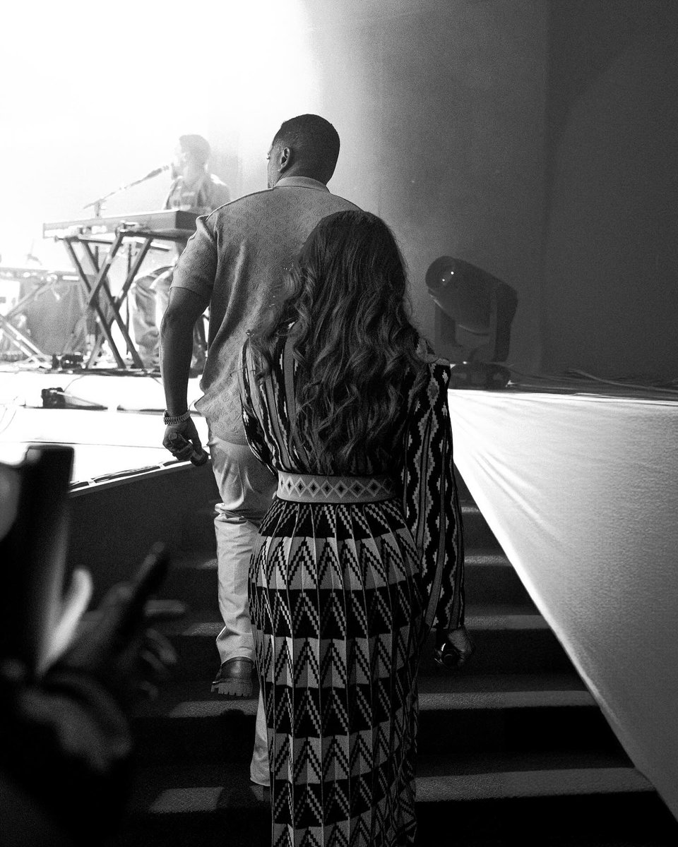 MaXhosa AFRICA™ tweet media