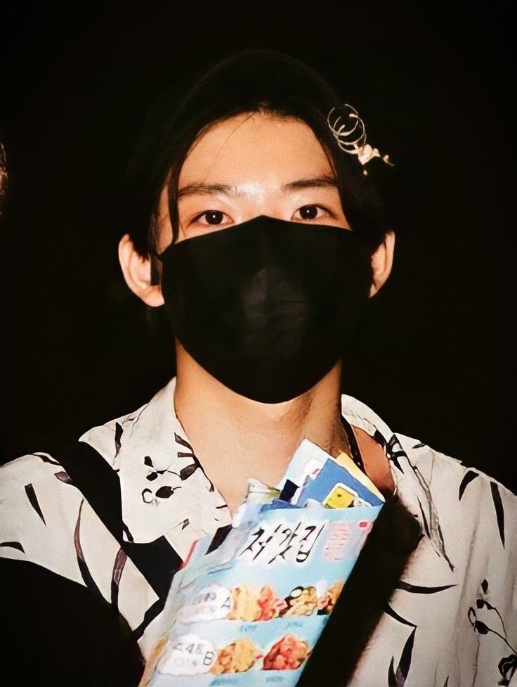 what if pacaran ; Tian masih hidup. 

#zeljun crumbs; kjk local au