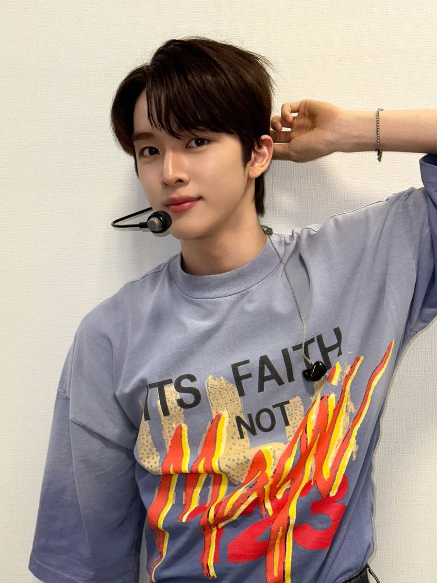 sungchan pics tweet media
