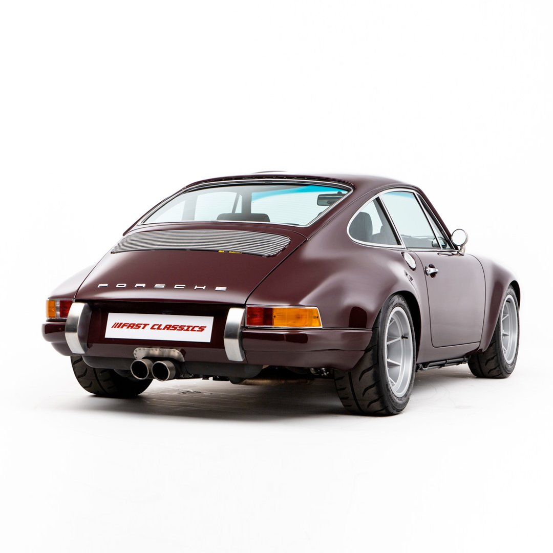 FastClassics's tweet photo. This breath-taking ST backdate has been subject to a comprehensive overhaul by the owner of emerging marque specialists Riviera Autobody.
https://t.co/AAPsf3x2tU #Porsche911 #PorscheST #FastClassics https://t.co/YbSOfdpAMH