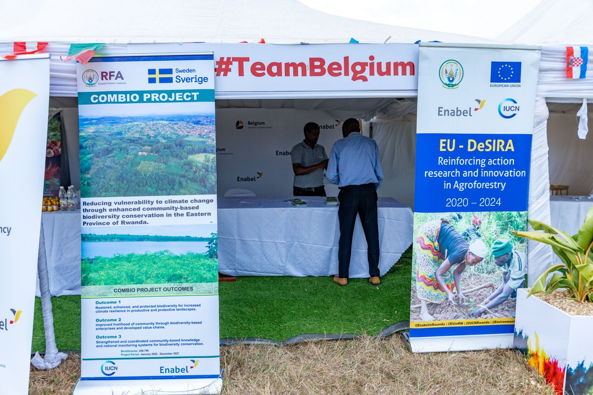 Imurikabikorwa ry'ubuhinzi n'ubworozi rirarimbanije.
Sura stands za #TeamBelgium muri #EU Village, uhungukire byinshi ku bufatanye mu ikoranabuhanga mu buhinzi, ubworozi, ibiryo by'amatungo ... <a href="/BelgiumRwanda/">Embassy of Belgium in Rwanda</a> @EUinRw <a href="/RwandaAgri/">Ministry of Agriculture & Animal Resources |Rwanda</a>
#RwandaAgriShow2024 #EnablingChange #TeamEurope