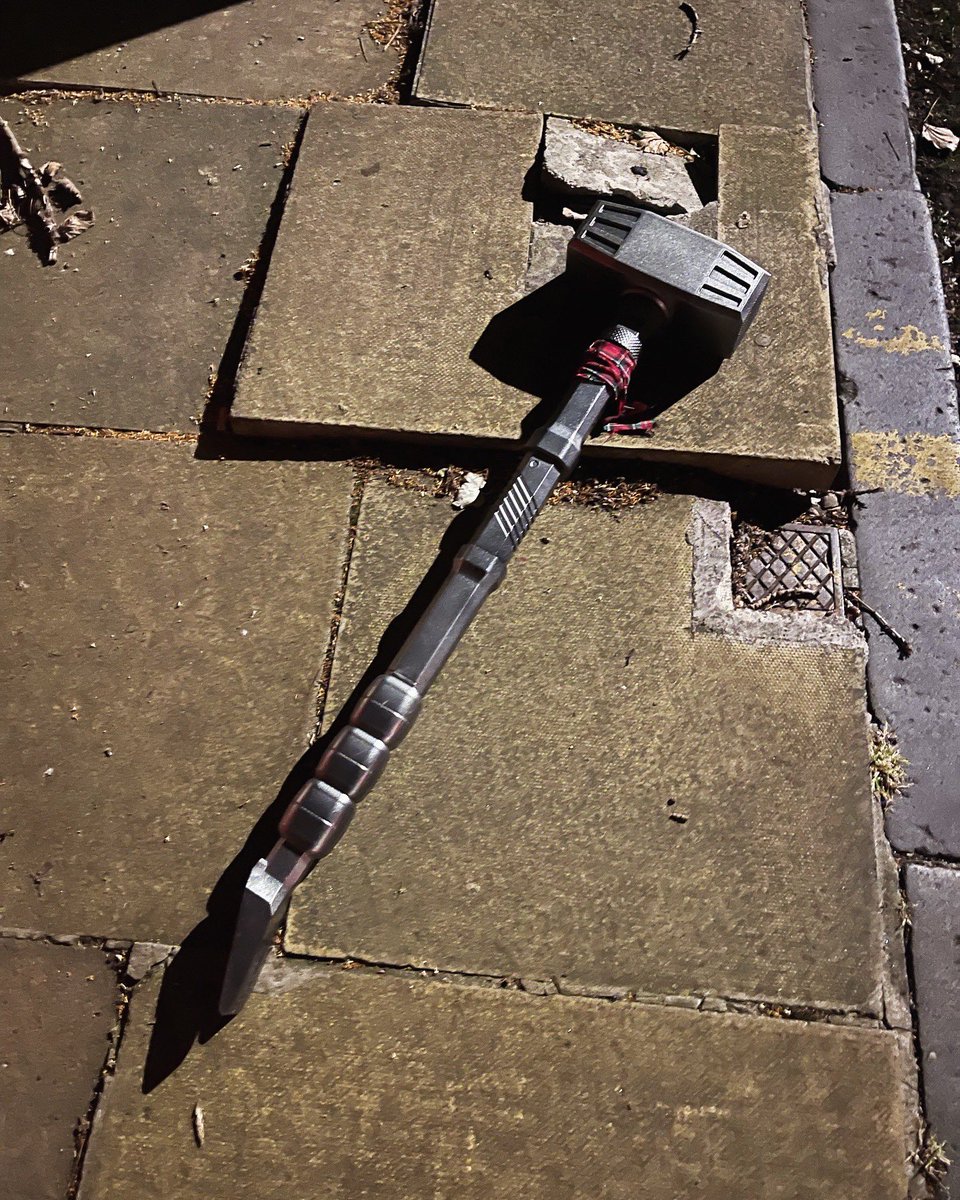 BenofkentPROPS's tweet image. So proud of my son @verain_armament on his prop building business #props #builtfromscratch #rainbowseige #rainbowsixsiege #props #videogames #trending #edinburgh #edinburghfestival