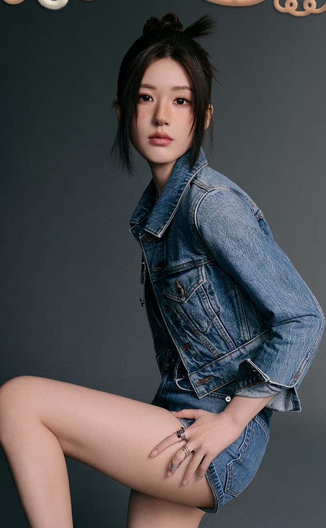 Zhao Lusi Graphic tweet media