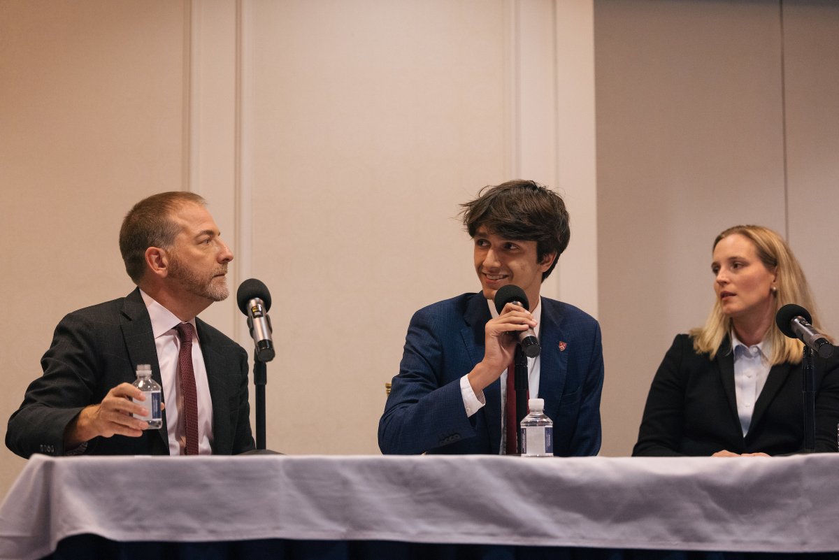 Institute of Politics (@harvardiop) on Twitter photo Hosted by IOP Director <a href="/settiwarren/">Setti Warren</a>, the conversation featured insights from <a href="/dellavolpe/">John Della Volpe</a>, IOP Polling Director; Erin Ashwell, former Chief Deputy AG for VA & founding student leader of the IOP Youth Poll; and Anil Cacodcar, Student Chair of the Harvard Public Opinion Project. Hosted by IOP Director <a href="/settiwarren/">Setti Warren</a>, the conversation featured insights from <a href="/dellavolpe/">John Della Volpe</a>, IOP Polling Director; Erin Ashwell, former Chief Deputy AG for VA & founding student leader of the IOP Youth Poll; and Anil Cacodcar, Student Chair of the Harvard Public Opinion Project.