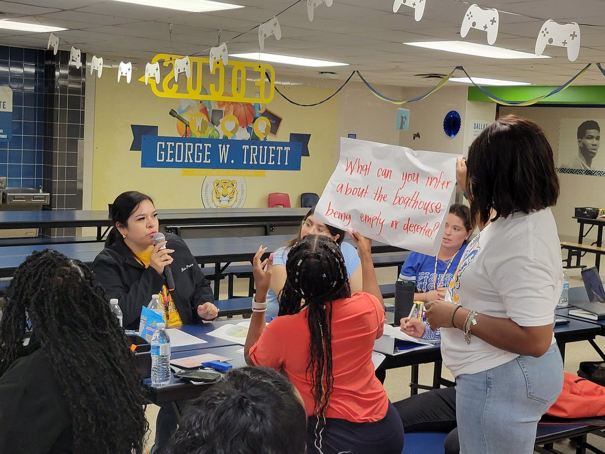 ProfeHernandez2's tweet image. Our Truett teachers leading and diving into Amplify! #gamecgangers @Padilla_AA @APSavRyan