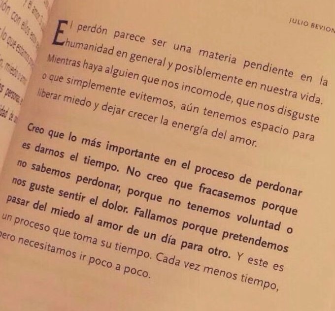 Hoy a la madrugada empezó Mercurio retrógrado y sé que esto suele ser algo que trae un poco de pánico, así que les escribí sobre este tema para que no le tengan miedo a este mes que se nos viene

La data completa, acá 👇🏻 

instagram.com/p/C-SwYvhO7gx/…