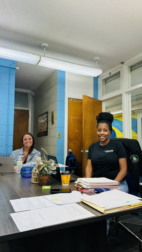 Montlieu Academy of Technology (@montlieu_acad) on Twitter photo Montlieu’s admin team is hard at work preparing for the new school year. Together, we are Difference Makers! <a href="/GCSchoolsNC/">Guilford Co. Schools</a> <a href="/Olockhart77/">Oneeka Lockhart</a> Montlieu’s admin team is hard at work preparing for the new school year. Together, we are Difference Makers! <a href="/GCSchoolsNC/">Guilford Co. Schools</a> <a href="/Olockhart77/">Oneeka Lockhart</a>
