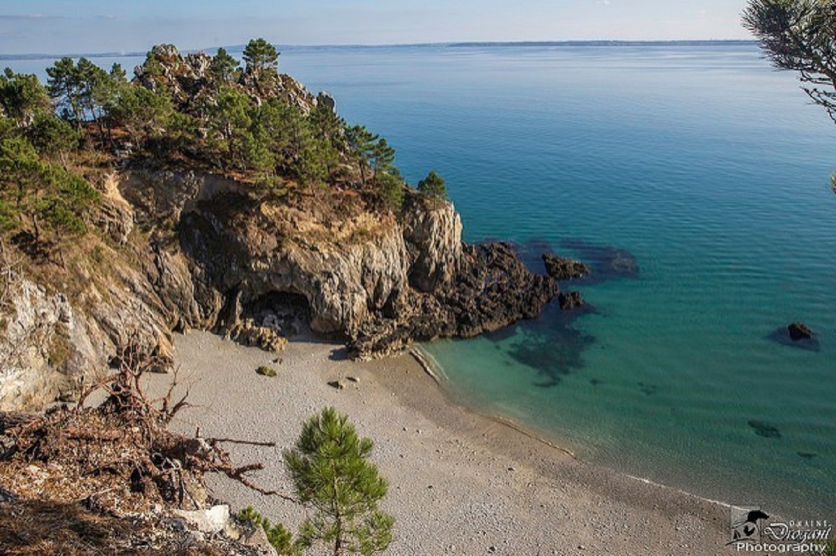 Finistère : cette plage parmi les plus populaires de France est pourtant fermée au public actu.fr/bretagne/brest… via <a href="/actufr/">actu.fr</a>