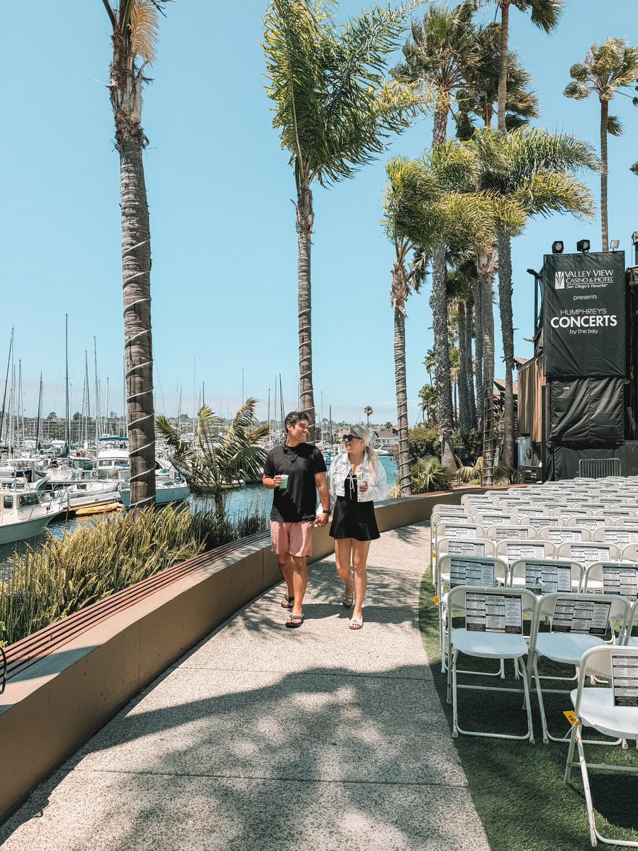 AdventurPro's tweet photo. Just arrived to Humphreys Half Moon Inn in San Diego and we couldn’t be more excited! Looking forward to checking out the newly renovated Oasis pool bar, the resort’s stunning marina views, and live music at Humphreys Concerts by the Bay. 🤩 @Half_Moon_Inn @visitsandiego https://t.co/6mm2YLSvk3