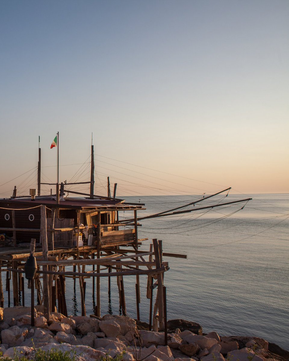 Se diciamo “estate in Abruzzo”, cosa pensate?
Siamo alla ricerca di realtà del nostro territorio di successo che fanno la differenza nel periodo estivo tra #pmi, #imprese, #startup e #progetti che portino #innovazione, #crescita economica e #opportunità sociali.
Chi suggerite?