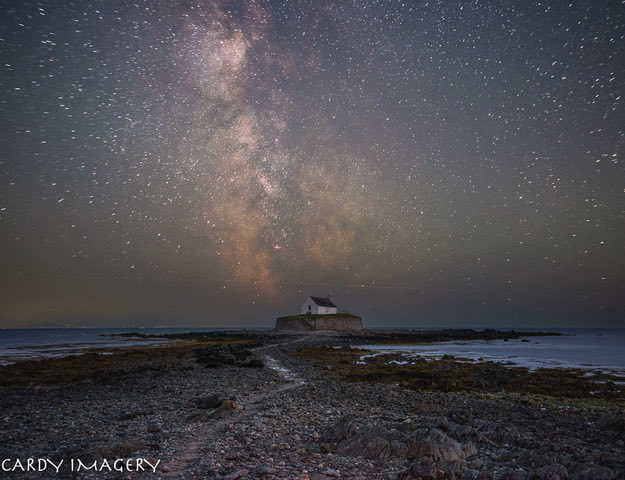DonCardy1's tweet photo. Stargazing over St. Cwyfan, Church in the Sea, Anglesey ⁦@ItsYourWales⁩ ⁦@AngleseyScMedia⁩ ⁦@WeAreAnglesey⁩ ⁦@Ruth_ITV⁩ ⁦@Sue_Charles⁩ ⁦@SarahKLweather⁩ ⁦@MetMattTaylor⁩ ⁦@bbcweather⁩ ⁦@BBCCountryfile⁩ ⁦@MartineBBC⁩ https://t.co/altxtTP71j