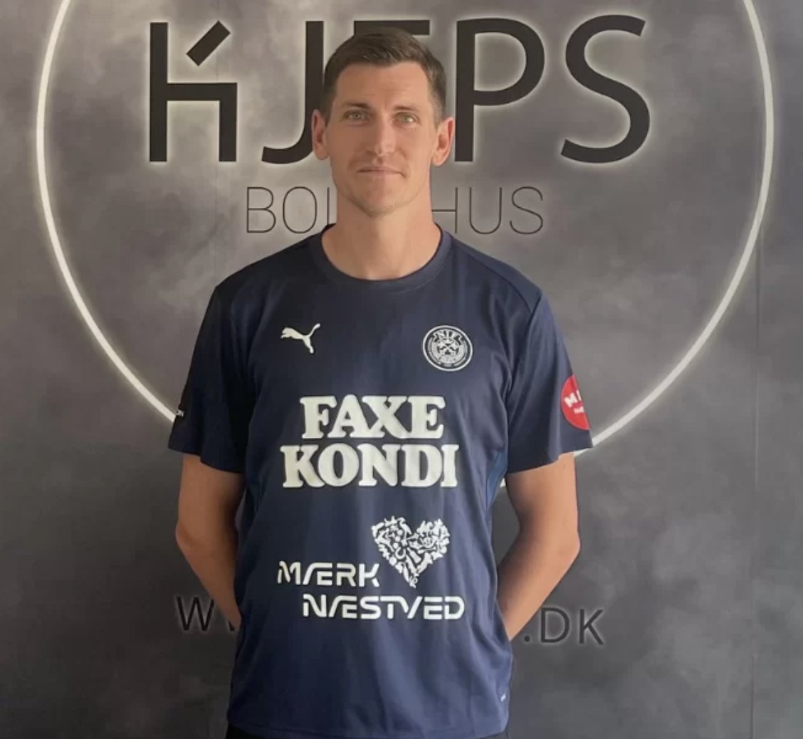 M_M_Pedersen's tweet image. Mathias "MK" Kristensen has signed for Næstved.
201 cm pure goal machine.
Good luck guys.
#teamfsb