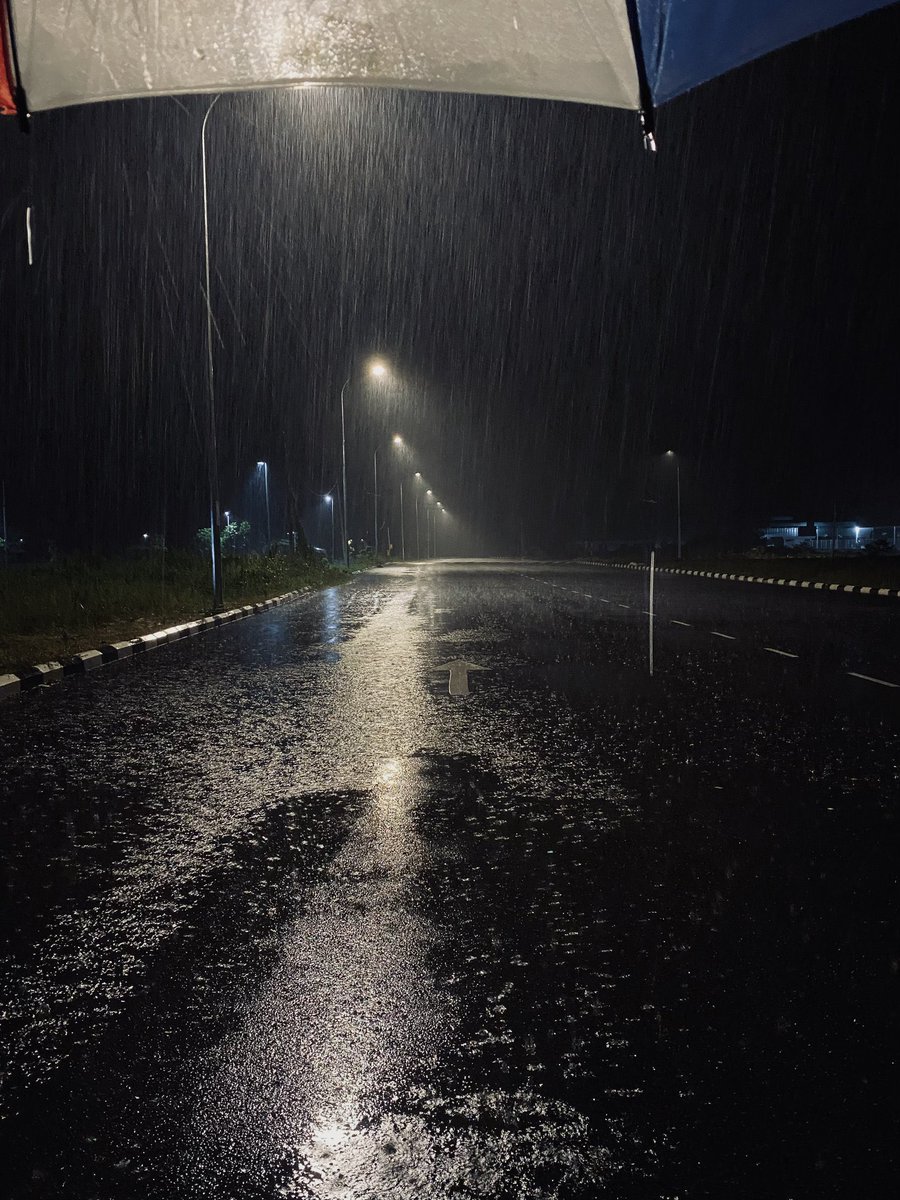 اهبد اي صورة عندك بالألبوم