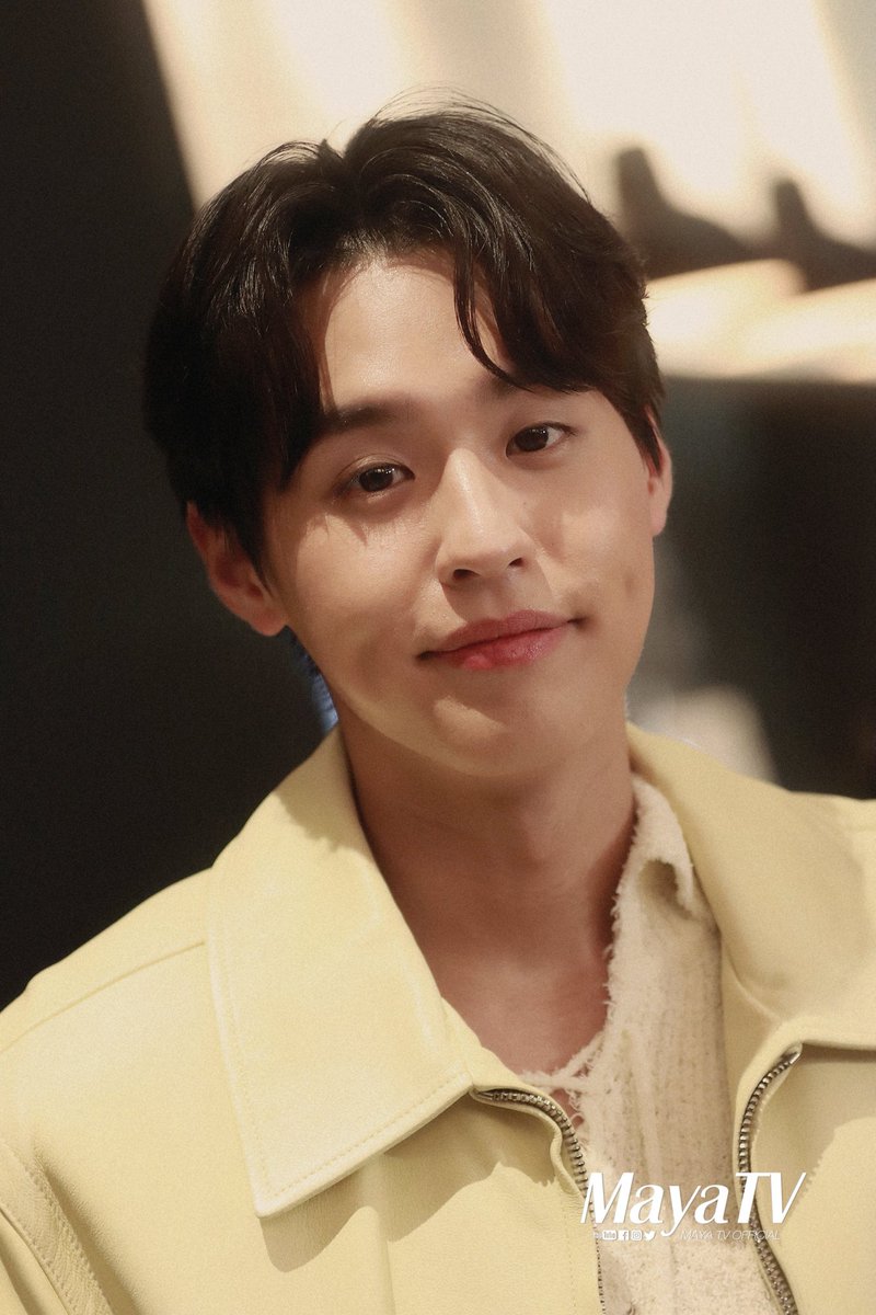bkpplove321's tweet photo. 냉하게 생김                                            넹~하게 생김 https://t.co/vlE16MKmaN
