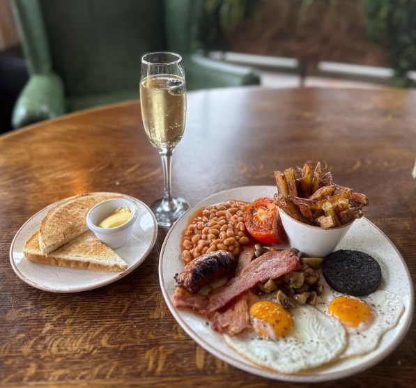 🐎 LADIES DAY BREAKFAST 🐎

For just £24.95pp, start your Ladies Day at Beverley Races right with our Ladies Day Breakfast starting at 10am on Wednesday 14th August!! Head to our Facebook or Instagram for all the details! 🤩

#BeverleyRaces #LadiesDay #BottomlessBreakfast