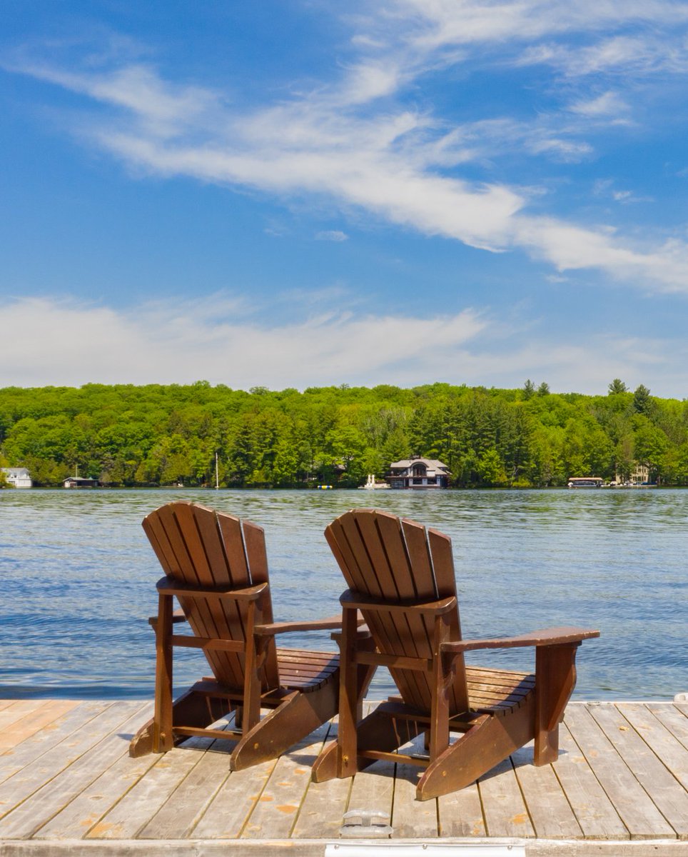 dexterrealty's tweet photo. Itβs time to recharge! Wishing you all a safe and enjoyable long weekend βοΈβ
#yvrre #vanrealtor #vanre #BCRE #vancityrealestate #yvrrealestate #yvrrealtors #yvrrealtor #vancouverre #vancouverrealestate #longweekend https://t.co/vGSlCCSbiz
