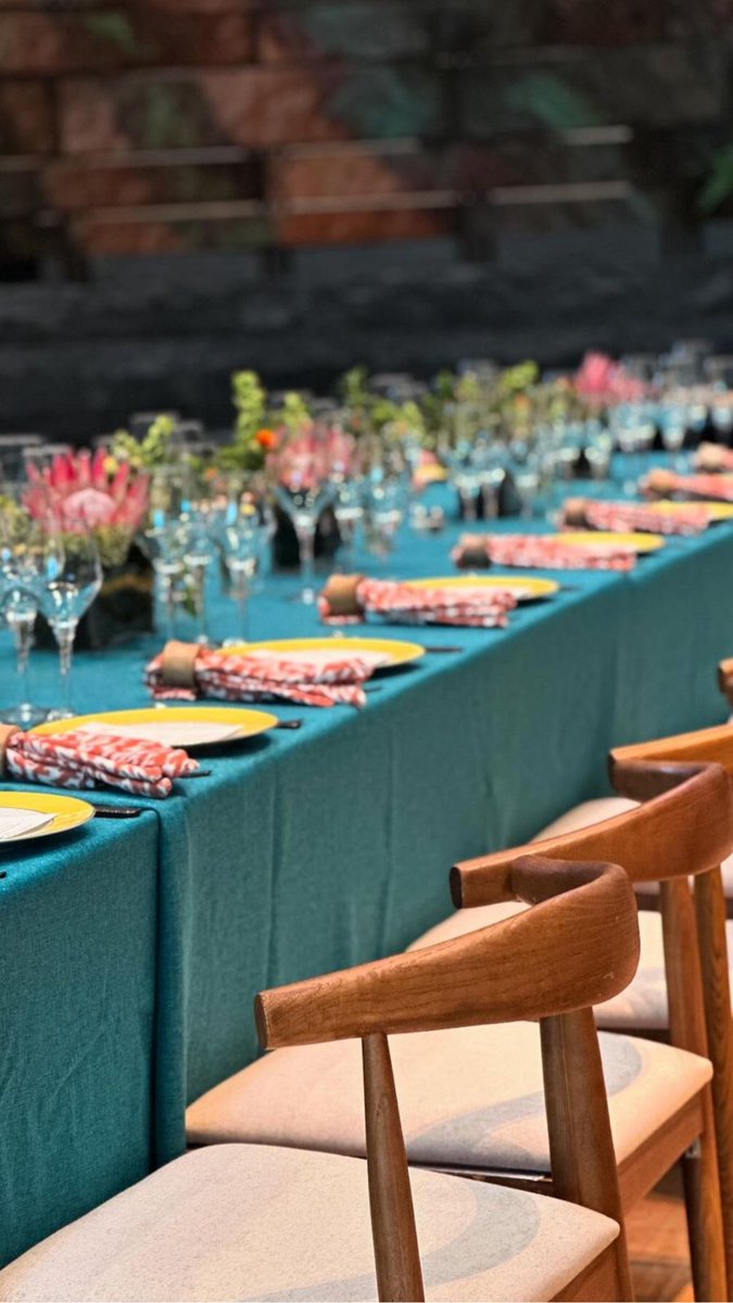 DCRentalVA's tweet photo. Our Bow Chestnut Chair makes the perfect companion for your next event.
#DCR_EventRentals #PartyRentals #PrivateEvents #EventRentals #DCEvents #EventStyling #WashingtonDC #DCrentals #weddingrentals #rentalscompany #eventrentals #weddings #events #weddingplating https://t.co/cDklkqeypx