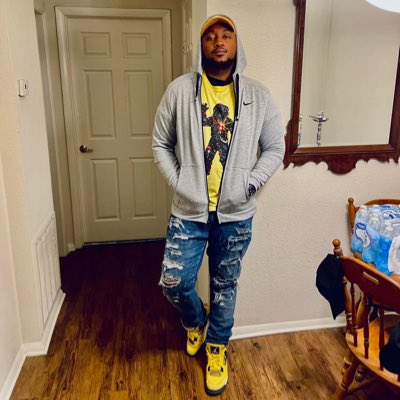 RockNation912's tweet photo. #NewProfilePic https://t.co/KTDa75zQpu