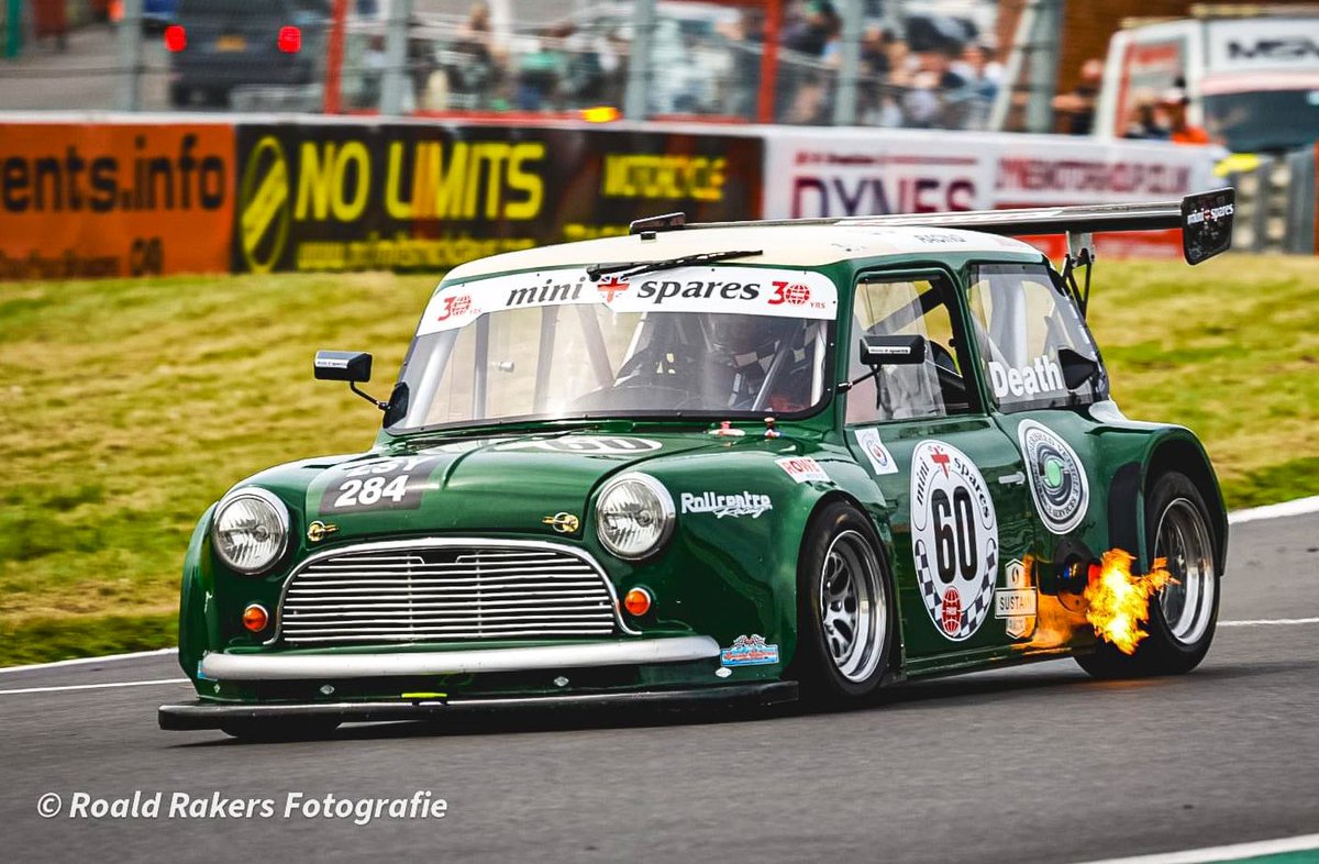 Thundersaloons's tweet photo. Spotted: Mini Monday! π
Fastest Mini in the World race results from Brands Hatch -
π₯ Harvey Death - Mini Cooper S V8
π₯ Matthew Howell - Austin Mini Seven
π₯ De Silva / Silva - A2Z Mini Sprint
β±οΈ Death - 50.2 π¨
#MiniMonday #FMitW #BrandsHatch
(πΈΒ©οΈ @Racemini68) https://t.co/1Nm7Hhfu0e