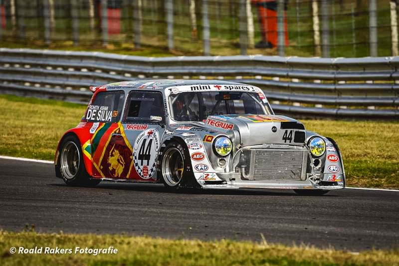 Thundersaloons's tweet photo. Spotted: Mini Monday! π
Fastest Mini in the World race results from Brands Hatch -
π₯ Harvey Death - Mini Cooper S V8
π₯ Matthew Howell - Austin Mini Seven
π₯ De Silva / Silva - A2Z Mini Sprint
β±οΈ Death - 50.2 π¨
#MiniMonday #FMitW #BrandsHatch
(πΈΒ©οΈ @Racemini68) https://t.co/1Nm7Hhfu0e