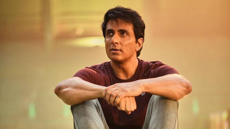shauryabjym's tweet photo. ओ भाई @SonuSood आज कोई प्रतिक्रिया नहीं दोगे क्या आप - बांग्लादेश में भीड़ हिंदुओं का क़त्ल कर रही है? https://t.co/e9DXjbS3K5