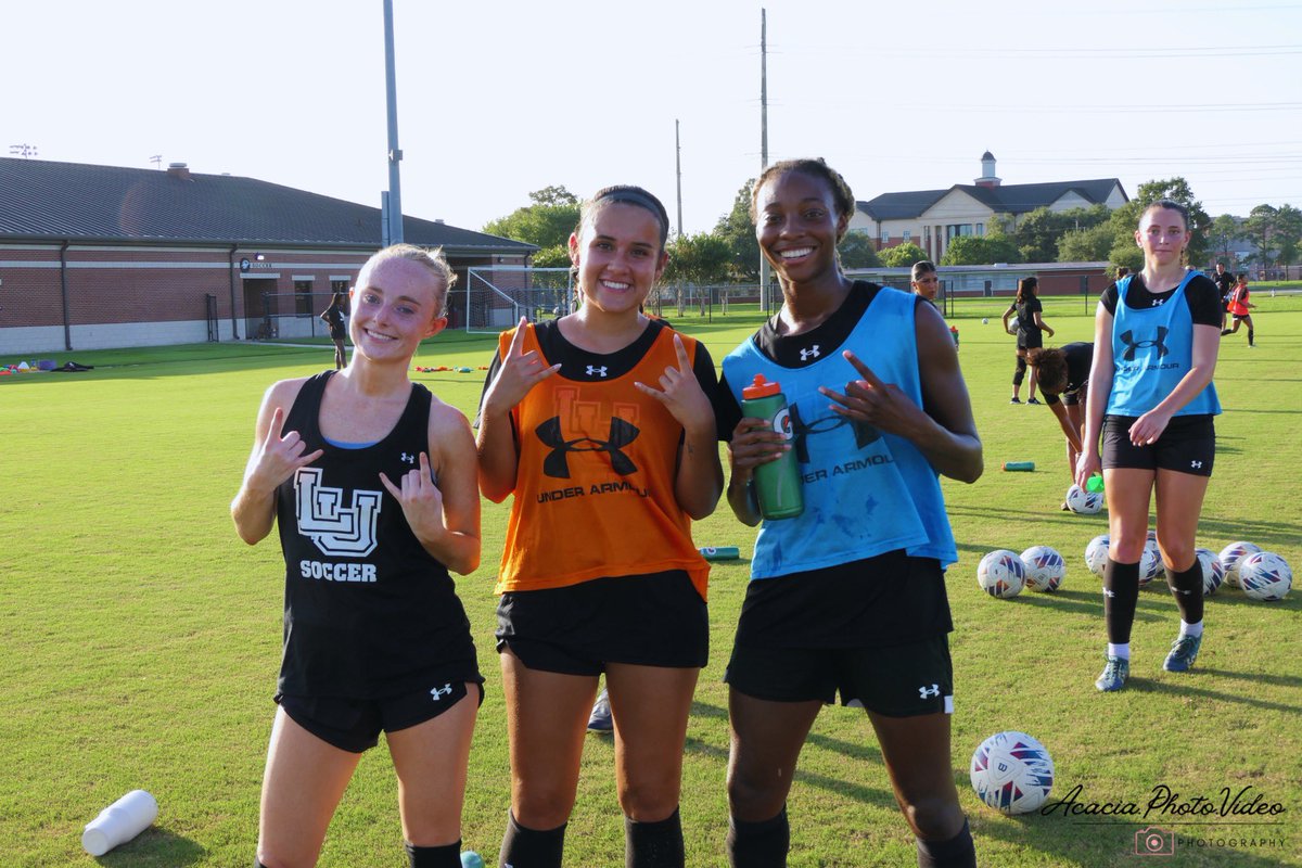 Lamar Soccer tweet media