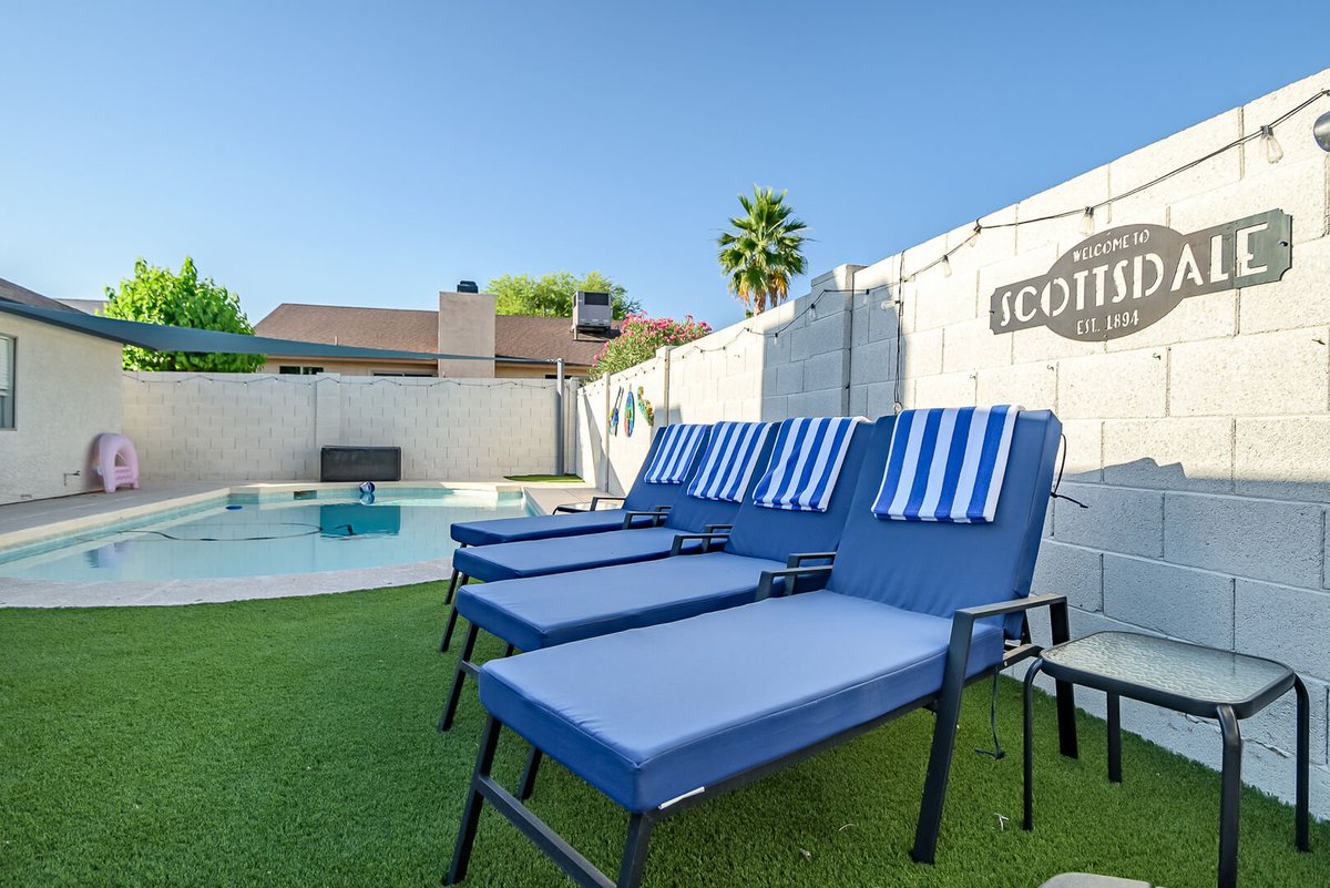 Scottsdale_VR's tweet photo. Nestled in a tranquil neighborhood at the heart of Scottsdale, Scottsdale Southwest Boho is the ideal destination for your next escape.
3 Bed
2 Bath
Sleeps 6
https://t.co/wQf0lCpIDy
#ScottsdaleDowntown #VisitScottsdale #VisitArizona #BookDirect #ExploreAZ #VacationTime https://t.co/Wc01JbtoQC