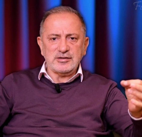 Bunları kim koruyor?

Her yaptıkları yanlarına kâr kalıyor. Bir kere bile bedel ödemediler.