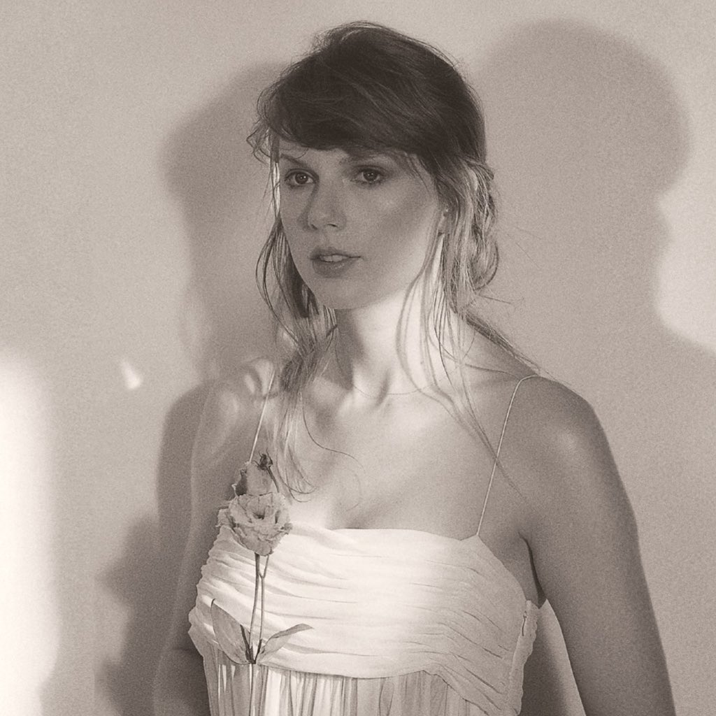Taylor Swift Charts tweet media
