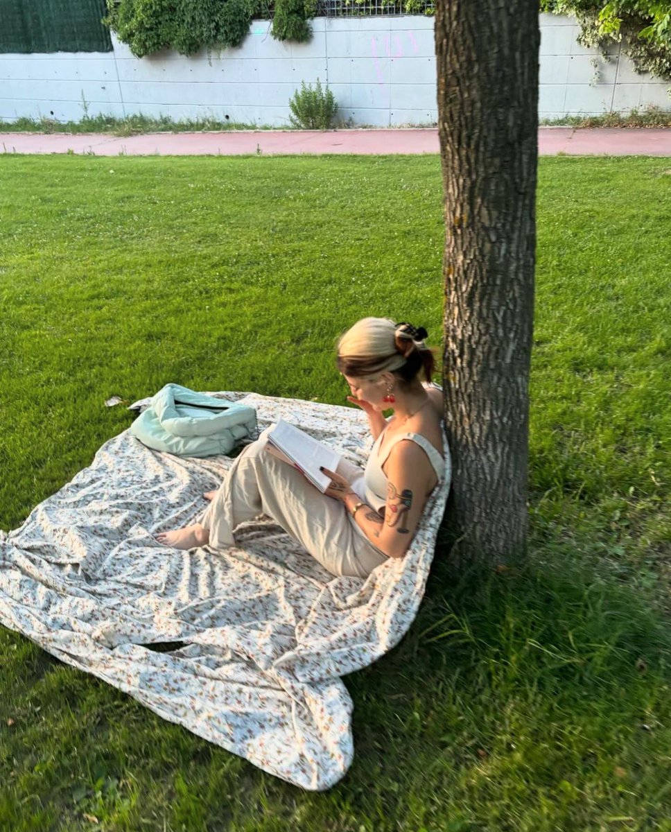 arechenews's tweet image. Post de instagram de María Rivero

“Mi 🩵”

🔗 instagram.com/p/C-TWrSCKrn0/…