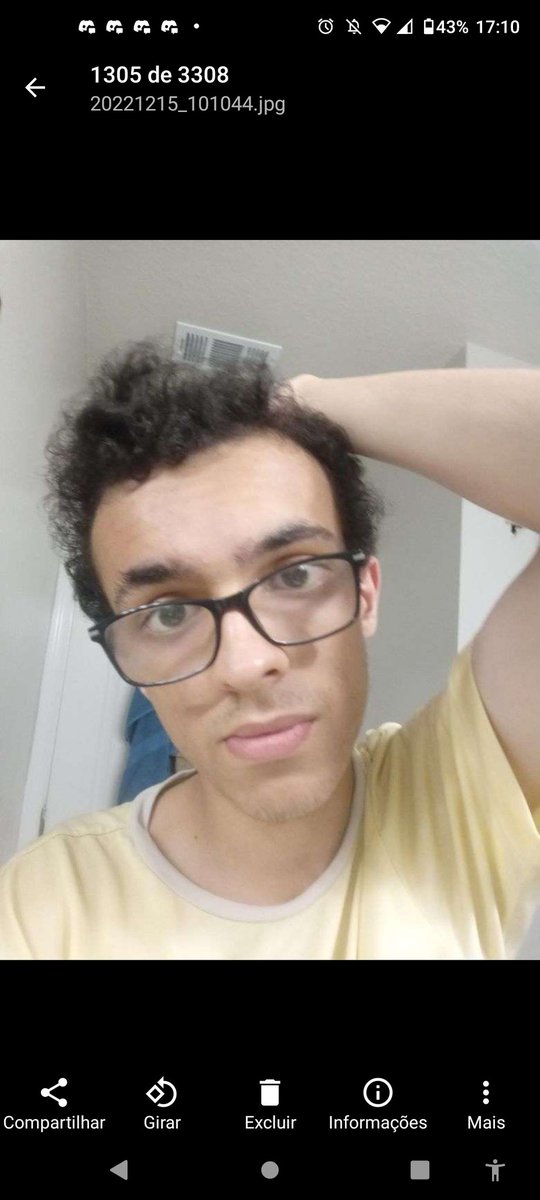 BeeTheCreator_'s tweet photo. Rosto do luster flix

Vazei msm

Mo cara de incel do caraleo https://t.co/CKjPXggsEh