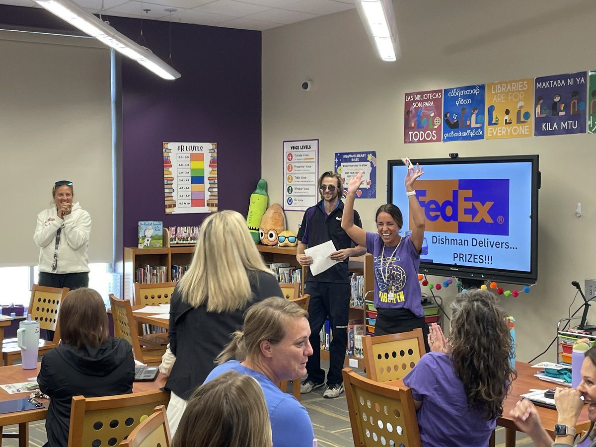 MsPondBGISD's tweet photo. Never in PD history has there been a more perfect momentโฆ ๐๐ป Youโre wrapping up your FedEx themed PD & who pulls up but a FedEx truck?! ๐ Well, if youโre @dishmanmcginnis, you pull in driver Paul for prizes & photo op ๐ธ. This will never be topped ๐. #thatmomentwhen #choicePD https://t.co/WxKvWHcTu9