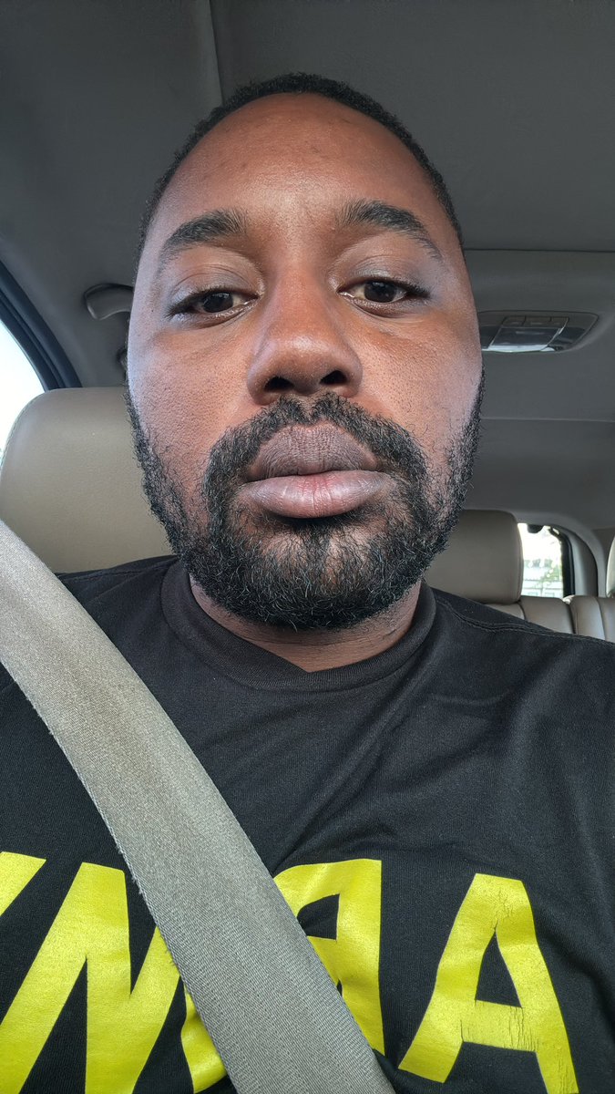 Vicktechboy's tweet image. I’m tired….is work over already