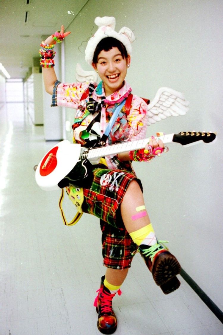 篠原ともえさん、最近のデザイナーとしての活躍しかしらない若い人は