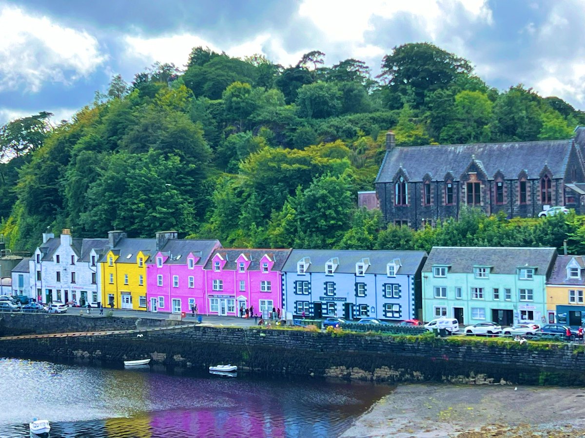_BillHowe's tweet image. Day #5.
@dementia_uk walk in Isle of Skye, Scotland.
We are walking to raise awareness for friends and family afflicted with dementia. #100kchallenge   
Today we walked 7km.
Only 63km to go in August. #dementia