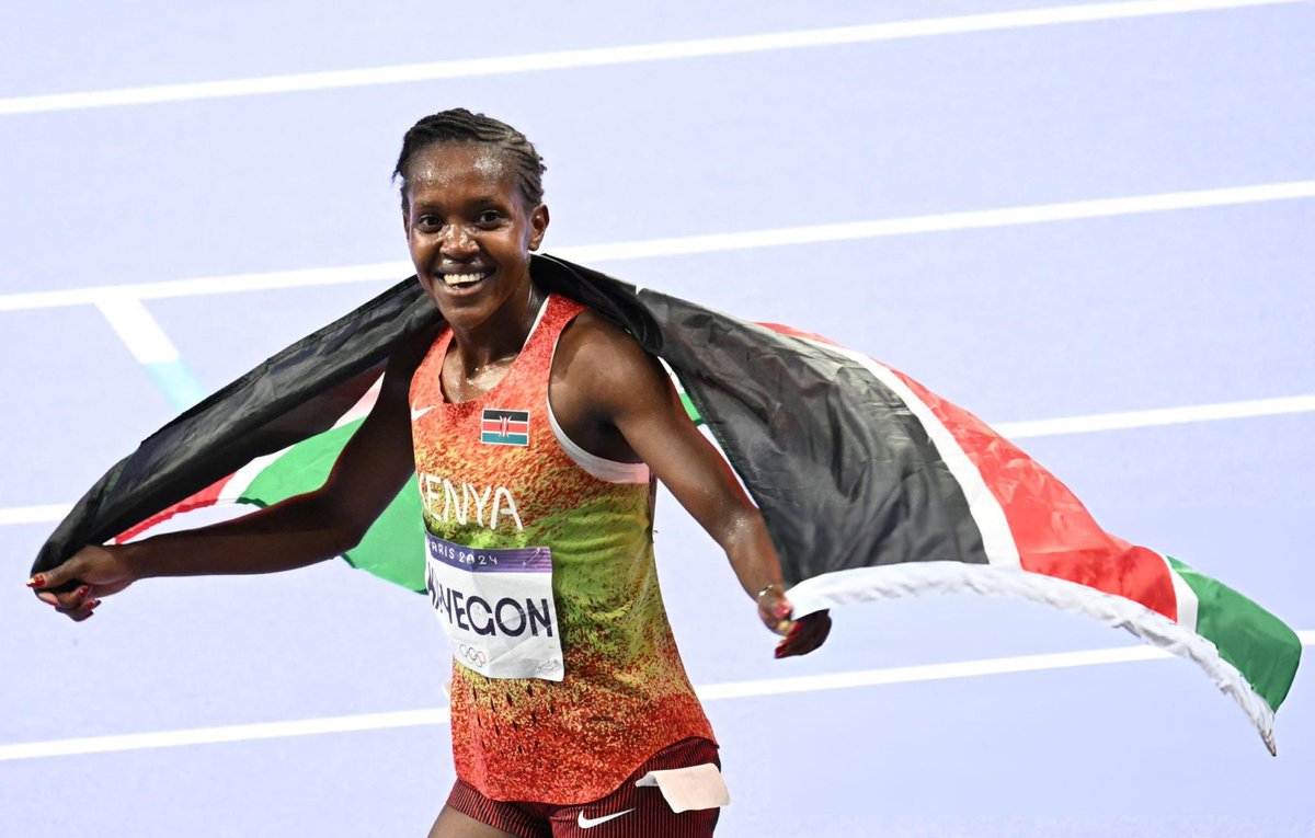 ekale_ke's tweet photo. Faith Kipyegon gets back her medal. Living legend 🎉💯
#OlympicGamesParis2024 https://t.co/SeWeHen0b3
