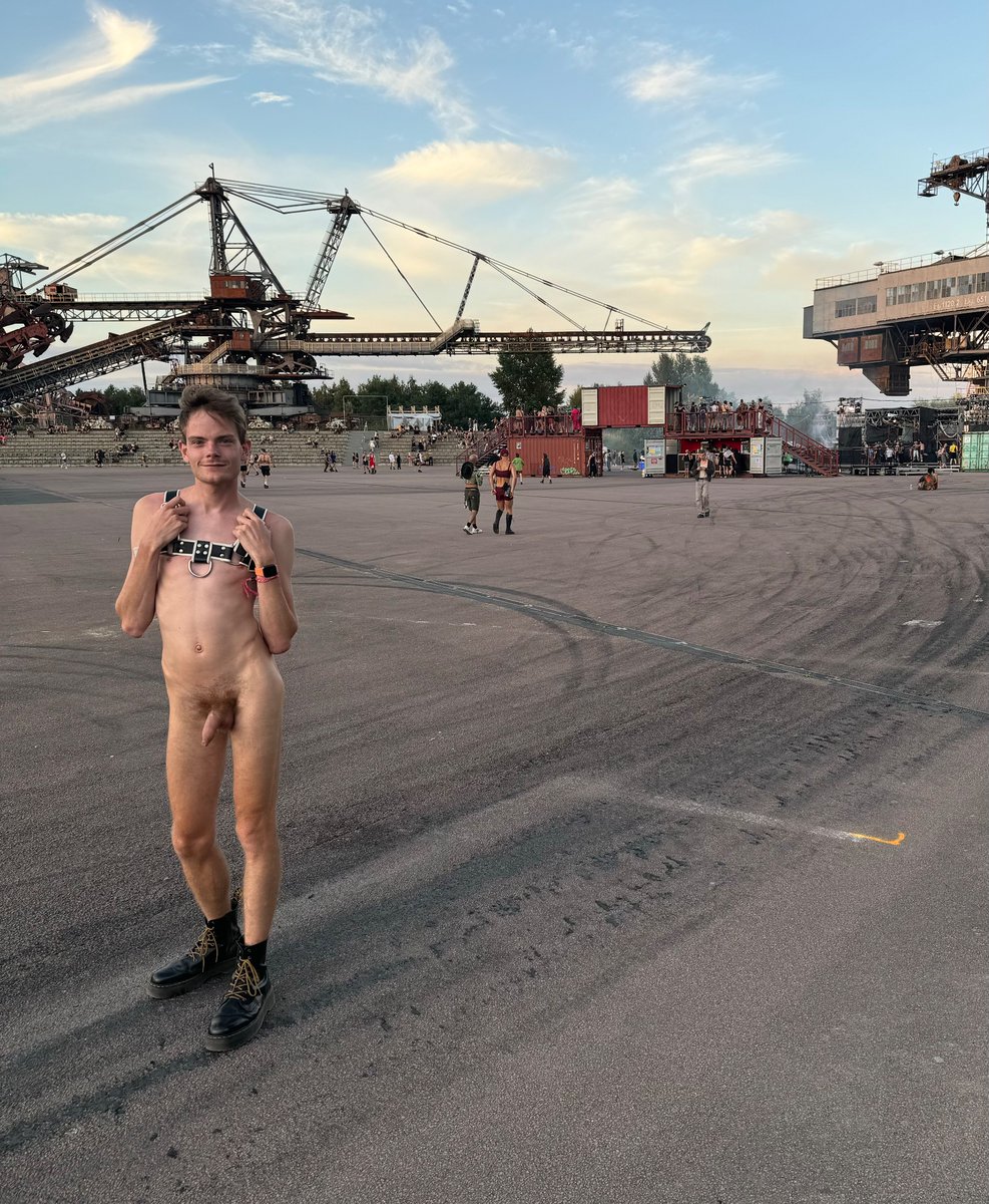 nicoberlinxxx's tweet photo. WHOLE Festival war wundervoll dieses Wochenende! Es hat mich so gefreut, viele von euch intensiver kennenlernen zu können!🥰😍

Freue mich auf 2025! https://t.co/NnqQSQiogp