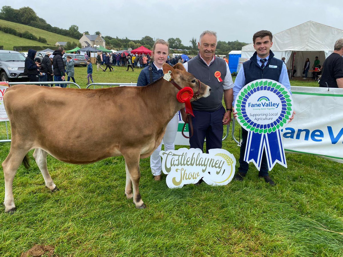 It was great to support Castleblayney Show. A fantastic event and very well organised. Sales Advisor Alexander spent today speaking with many customers about advancing their animal nutritional needs. 🐄🐑🏆🥇
#performanceyoucanrelyon
#fanevalley
#fanevalleyfarming