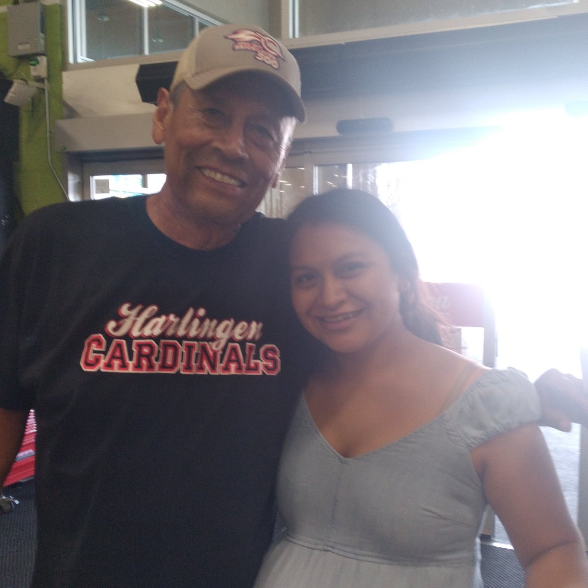 It's always a pleasure to run into former masonry students like Lizette. She was my student eleven years ago. Lizette graduated from UT-Austin and is now a registered nurse.