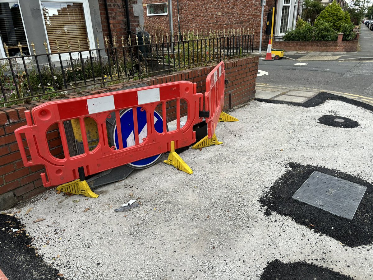 davidb5294's tweet photo. @KateOsborneMP Look forward to you delivering to our house avoid the trip hazards left by @STyne_Council https://t.co/11K1bWCQan