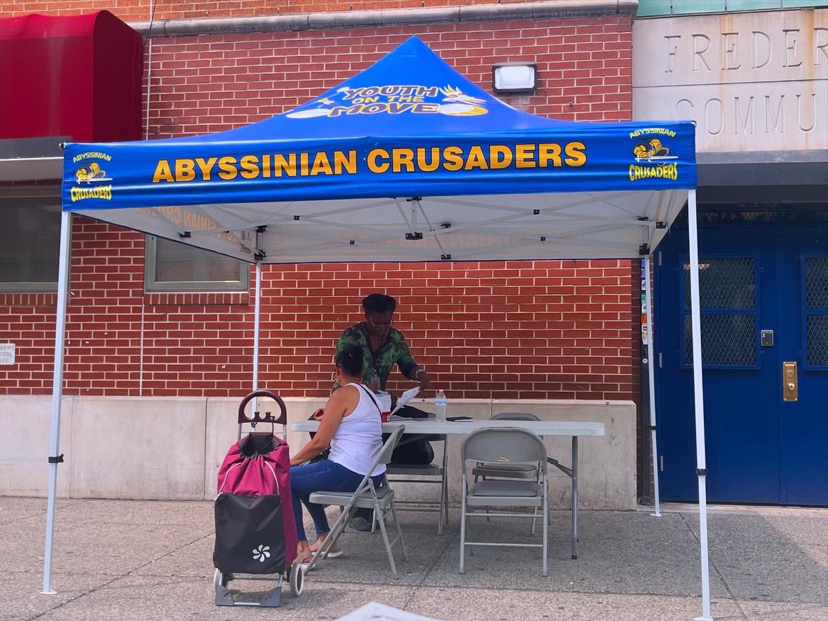 HarlemsYOTM's tweet photo. Come get your blood pressure checked for free at YOTM😁
#harlemyotm #bloodpressure https://t.co/Sra05eoe6t