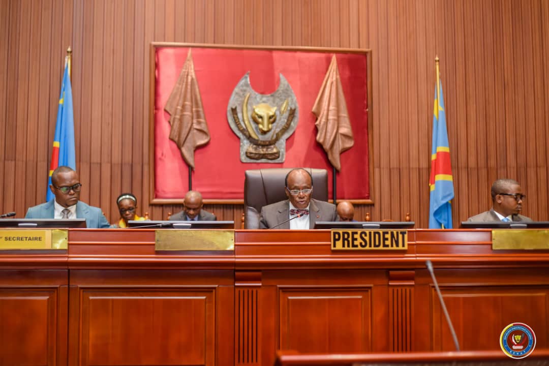 BotetiGeorges's tweet photo. #RDC|#Politique 
Après consensus entre majorité et opposition, l'élection du bureau définif du sénat annoncée au samedi prochain.
@senatrdc 

#BNC📸 https://t.co/r5xeVrStbJ