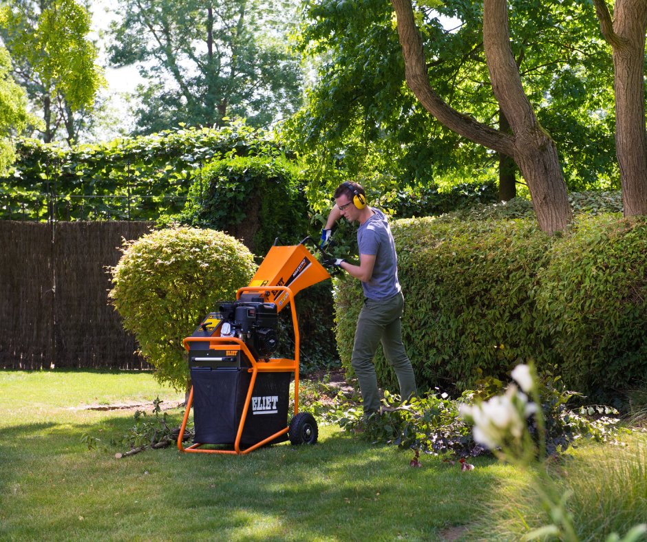 PSDgroundscare's tweet photo. 𝗧𝗵𝗲 𝗮𝗻𝘀𝘄𝗲𝗿 𝘁𝗼 𝘆𝗼𝘂𝗿 𝘀𝗵𝗿𝗲𝗱𝗱𝗶𝗻𝗴 𝗻𝗲𝗲𝗱𝘀!

🅴🅻🅸🅴🆃 ✔️

Discover more about the ELIET range of Green Waste Shredders, contact our team via. ⤵️

📧 sales@psdgroundscare.co.uk
📲 Or drop us a DM. https://t.co/ca4Rk68l3m