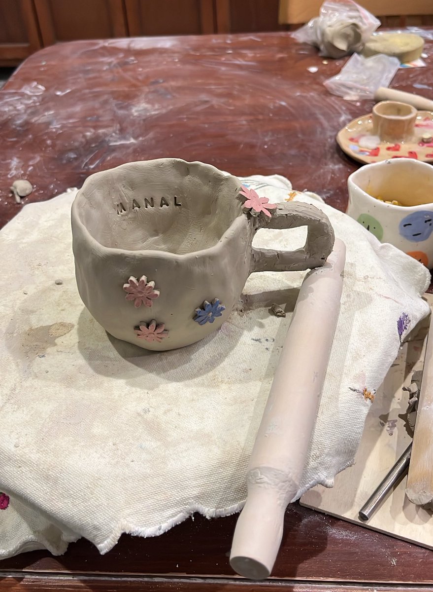 I made my cup ☕️🎨👩🏽‍🎨