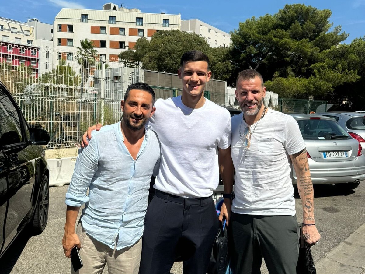 Mercato : Valentin Carboni prêté à l’OM avec une option d’achat à 36 M€
➡️ l.leparisien.fr/UQoj